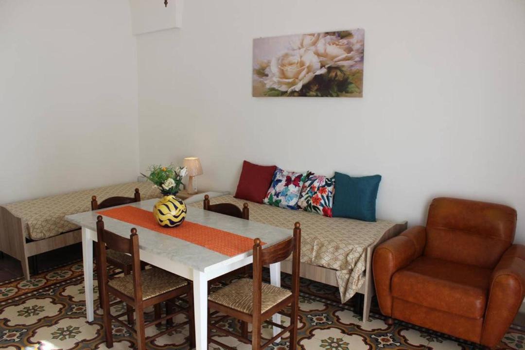 Photo of Livingroom in Specchia