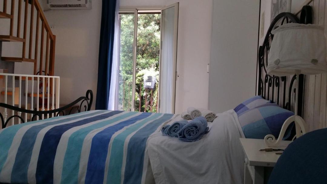 Photo of Bedroom in Mola di Bari