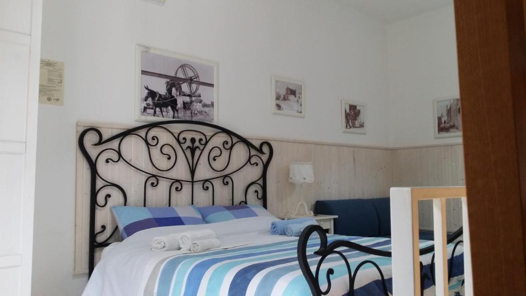 Photo of Bedroom in Mola di Bari