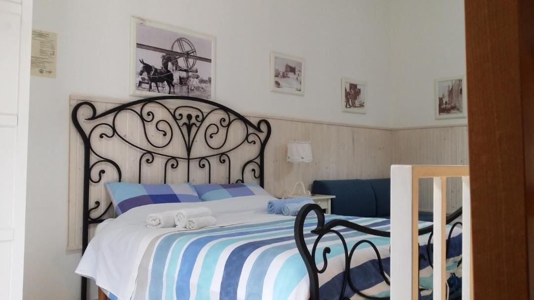 Photo of Bedroom in Mola di Bari