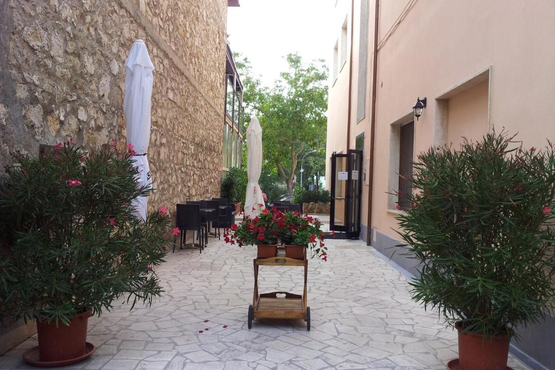 Photo of Others in Saturnia
