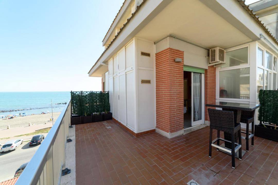 Photo of Patio Balcony in Quartiere XXXIII Lido di Ostia Ponente