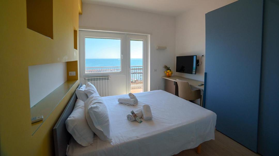 Photo of Bedroom in Quartiere XXXIII Lido di Ostia Ponente