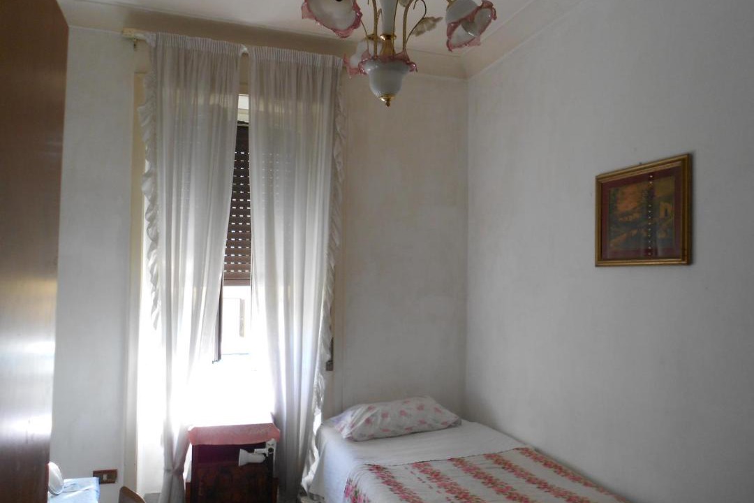Photo of Others in Esquilino