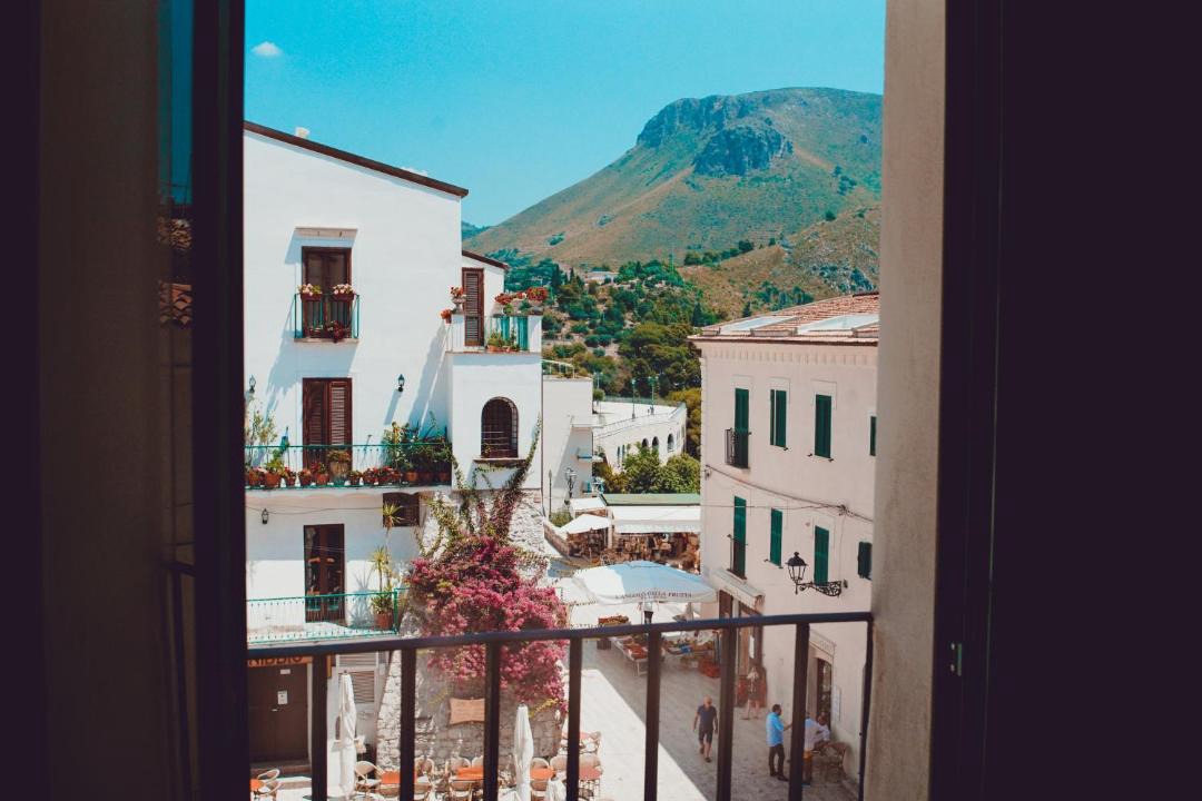 Photo of Others in Sperlonga
