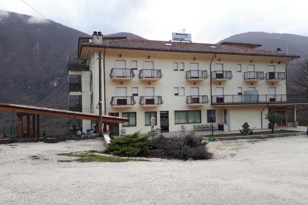 Photo of Others in Castellafiume