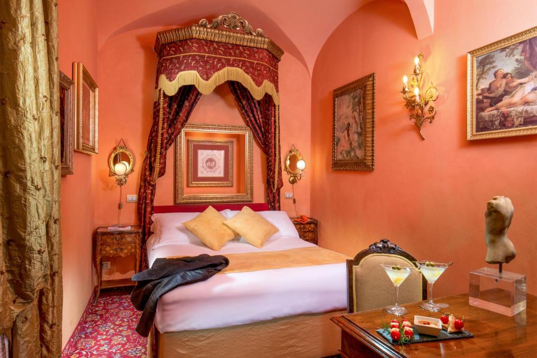 Photo of Bedroom in Navona