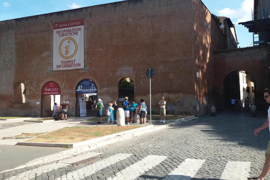 Photo of Others in Monti
