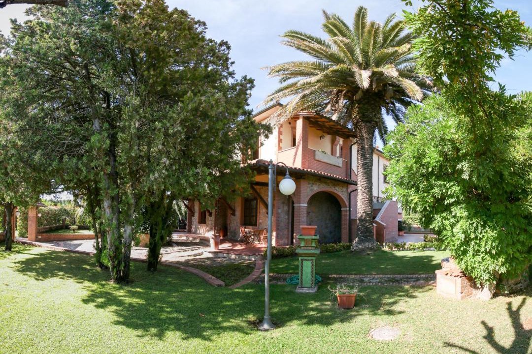 Photo of Others in Follonica