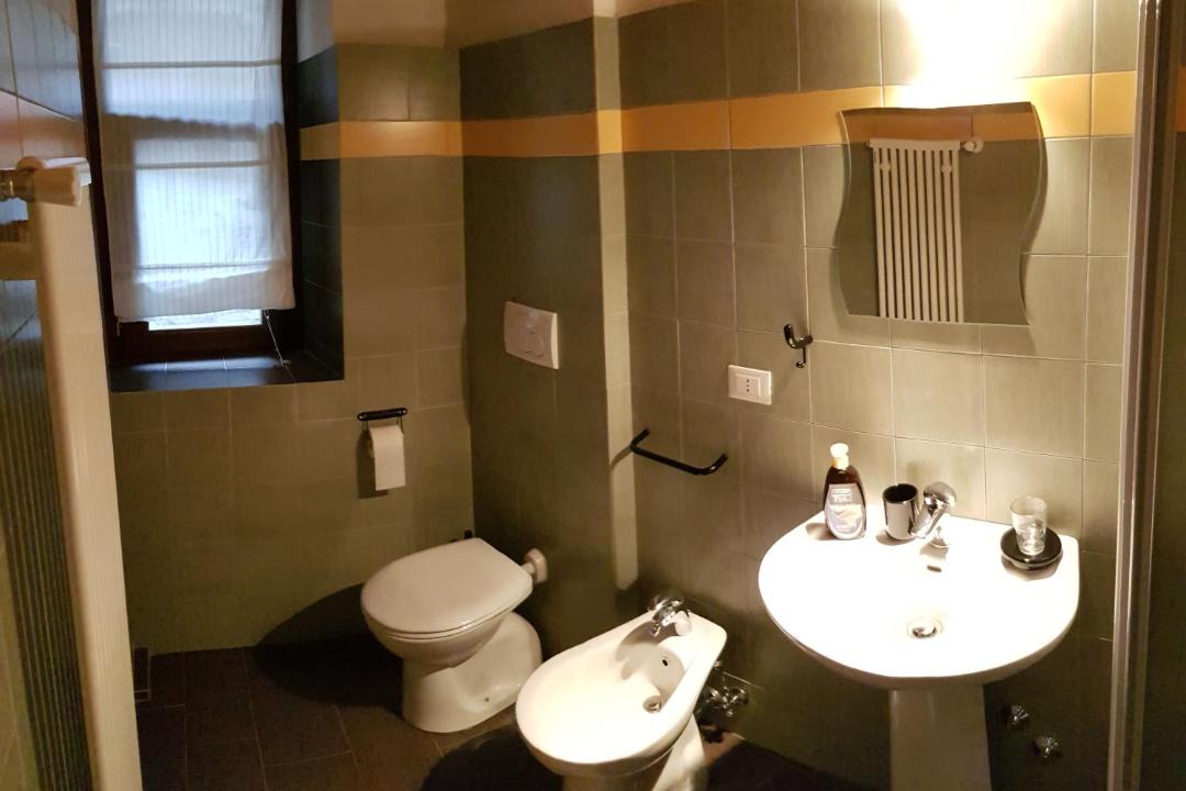 Photo of Bathroom in Gagliano Aterno