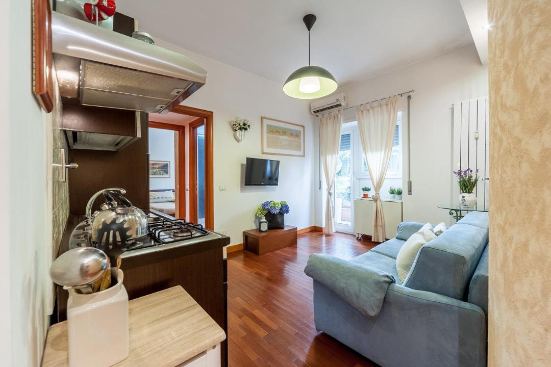 Photo of Livingroom in Quartiere XIII Aurelio