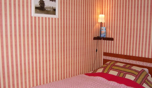 Single Room, Shared Bathroom