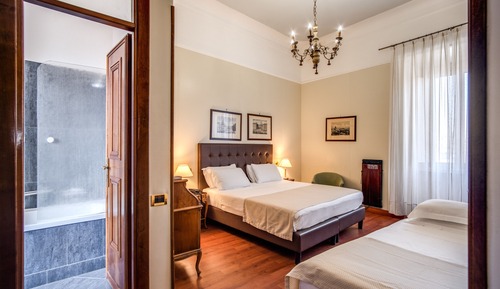 Classic Triple Room