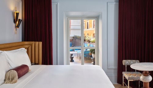 Premier Room, 1 King Bed, Balcony