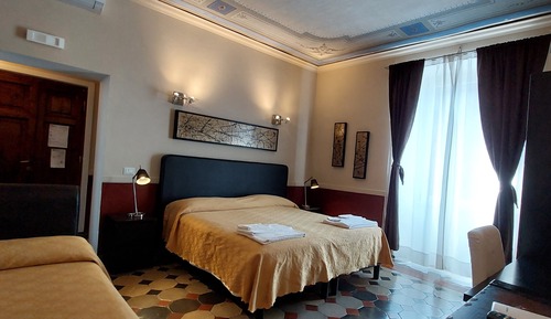 Superior Triple Room, City View (Tango)