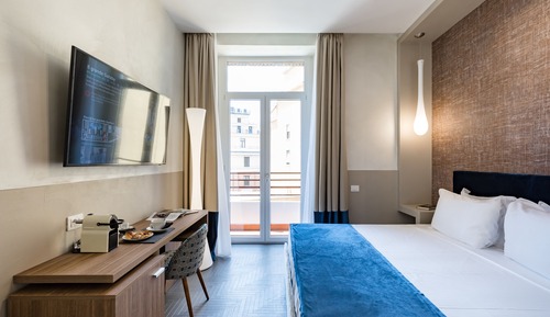 A World Aparts - Barberini Boutique Hotel (via Barberini 68)