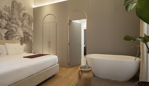 Suite (Private SPA)