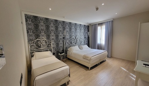 Classic Triple Room