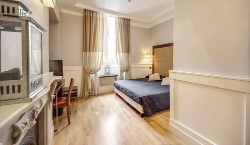 Superior Triple Room