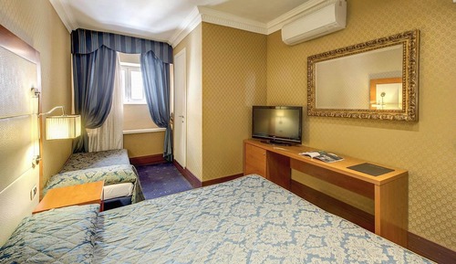 Basic Twin Room