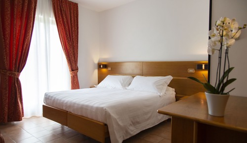 Standard Room, Garden View