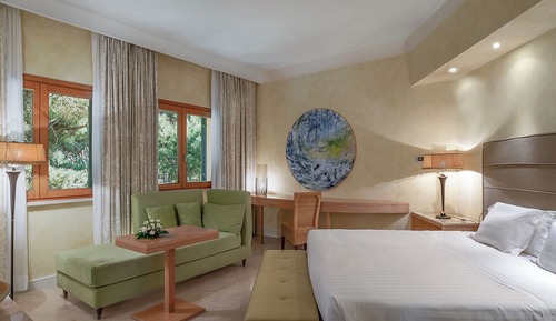 Superior Triple Room, Partial Sea View