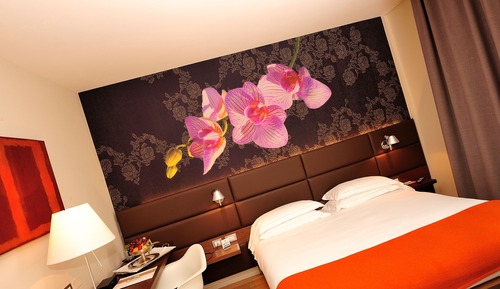 Design Double or Twin Room