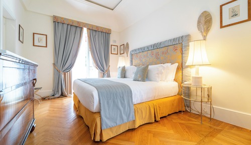 Executive Suite, Accessible, Ground Floor