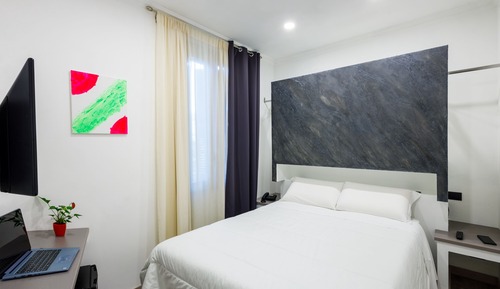 Classic Single Room