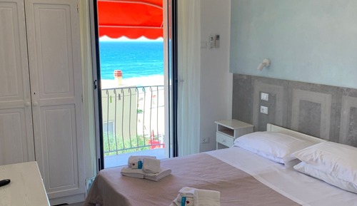Double Room, Balcony, City View