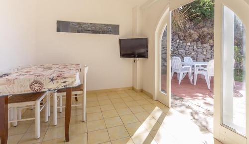Bungalow, Patio, Sea View