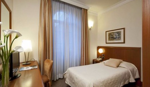 Standard Single Room