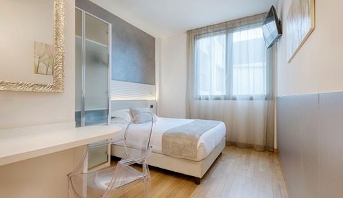 Smart Single Room