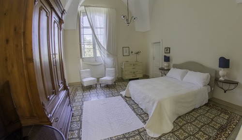 Deluxe Apartment (2 people)