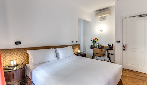 Double Room, Annex Building