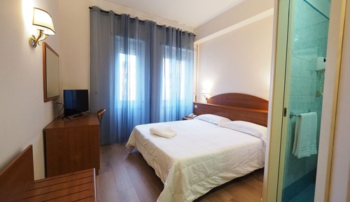 Double Room, Balcony