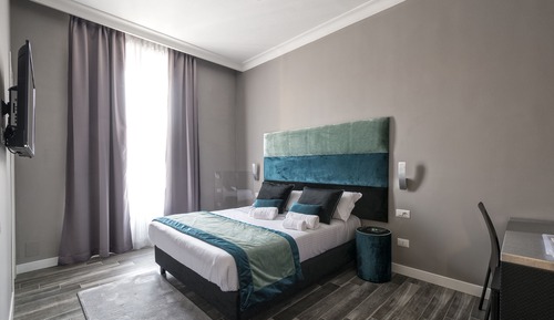 Superior Double Room, City View