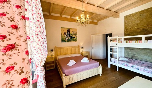 Deluxe Quadruple Room, Garden View