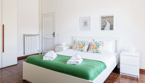 Apartment (3 Bedrooms)