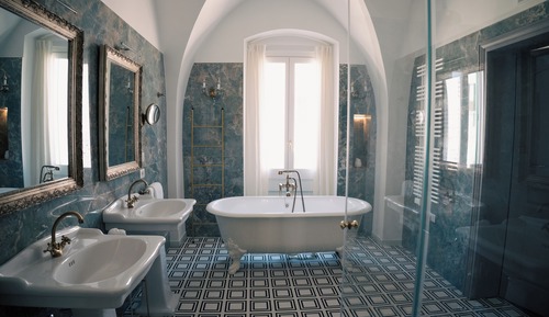 Family Suite, City View