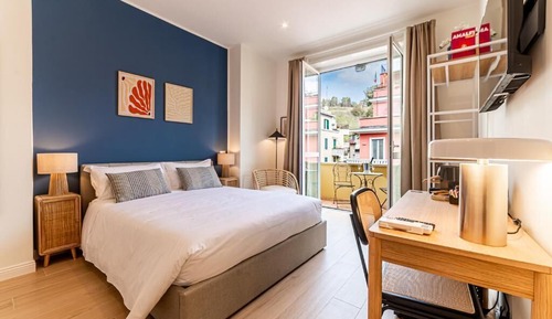Luxury Double Room, Balcony, City View
