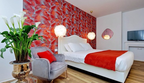 Deluxe Apartment, Balcony, City View (Flavia 27)