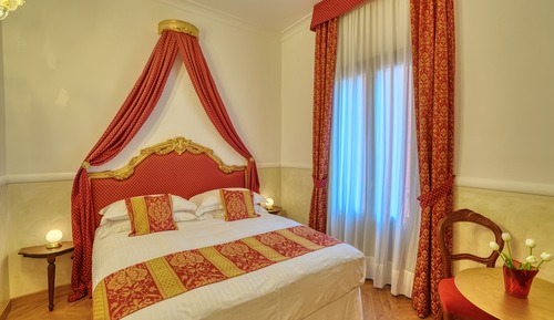 Superior Double Room, 1 King Bed