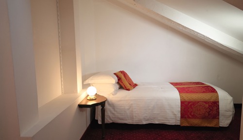 Basic Twin Room