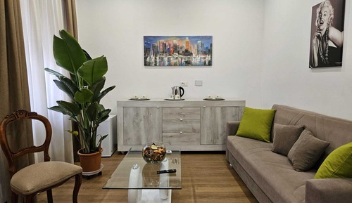 Studio (0 Bedroom)