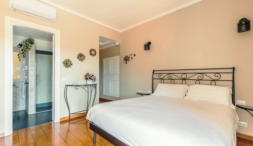 Luxury Quadruple Room, 2 Bedrooms, Garden View