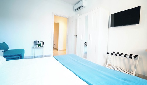 Triple room with private externa bathroom