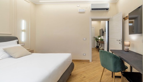Classic Suite, City View