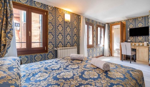 Classic Double Room, Courtyard View