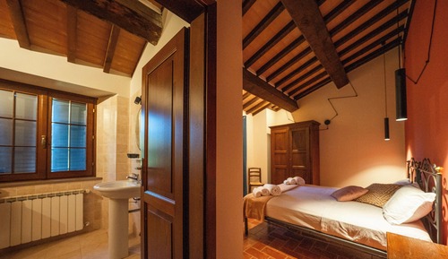 Standard Double or Twin Room, Hill View